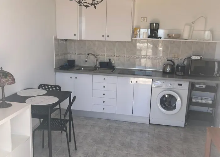 La Casa Zoya Free Wi-fi *